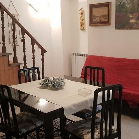 Terrazza Nel Borgo Daire Santo Stefano di Magra Dış mekan fotoğraf
